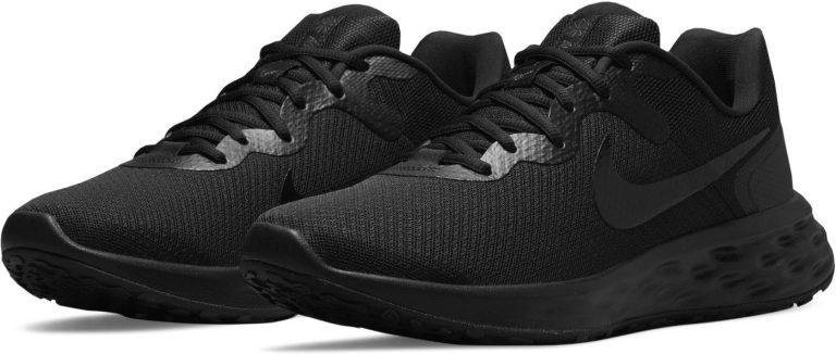 Schwarzer Nike Laufschuh Herren schwarz - REVOLUTION 6 NEXT NATURE 